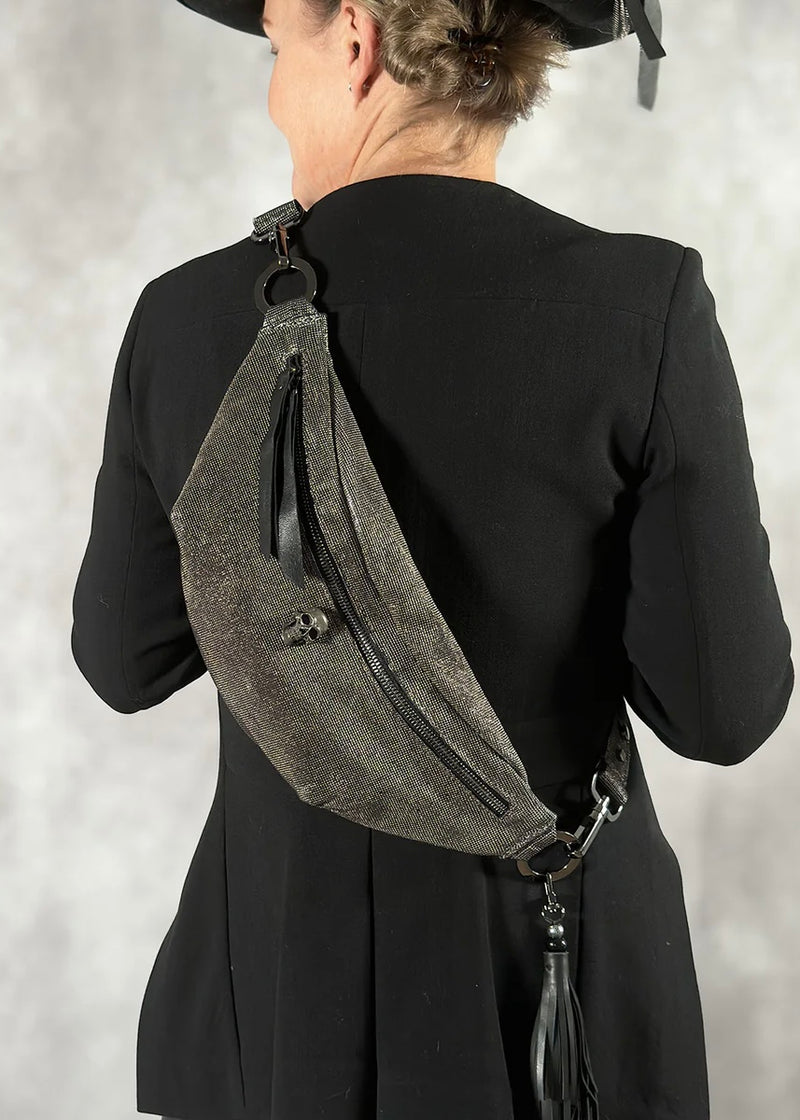 Evoke Stella Crossbody Gunmetal