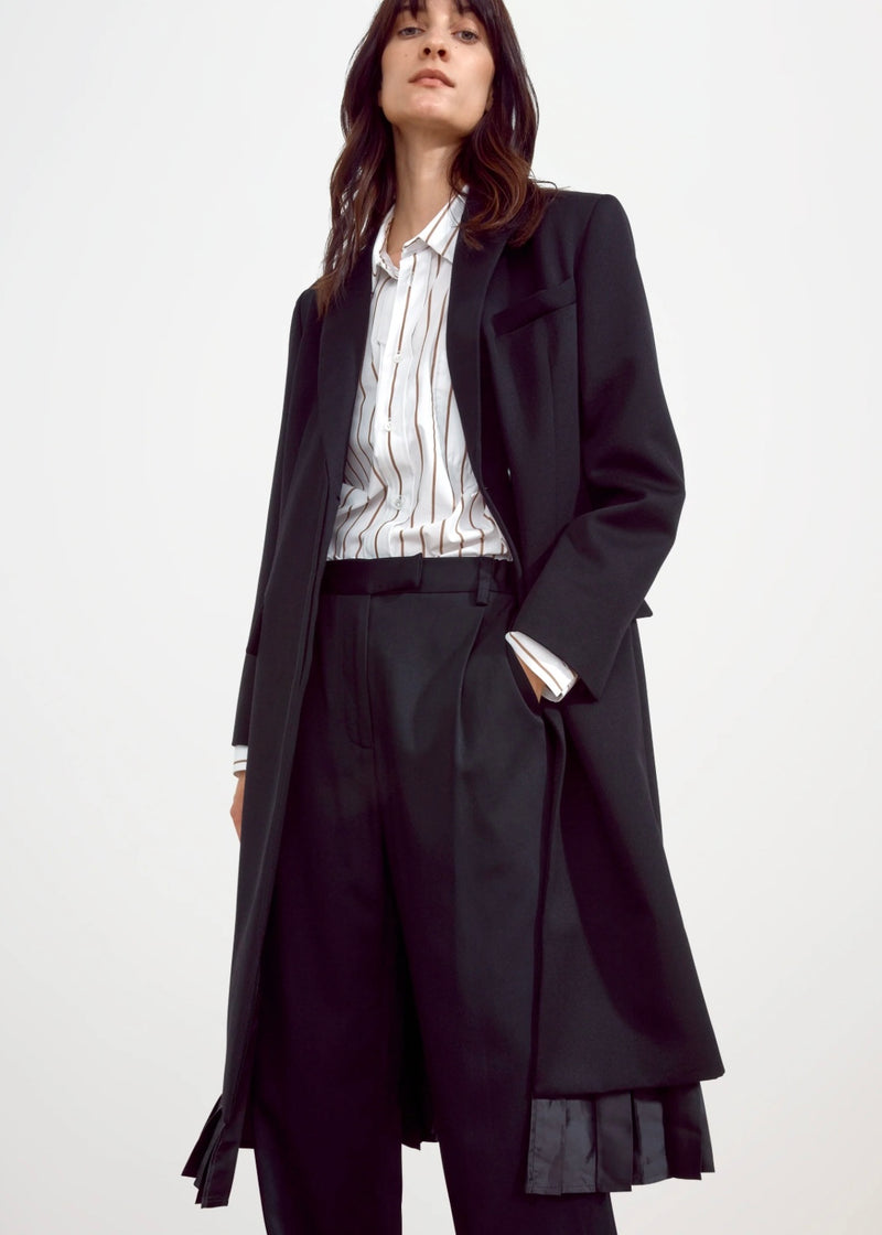 WE-AR4 The Gramercy Pleated Coat