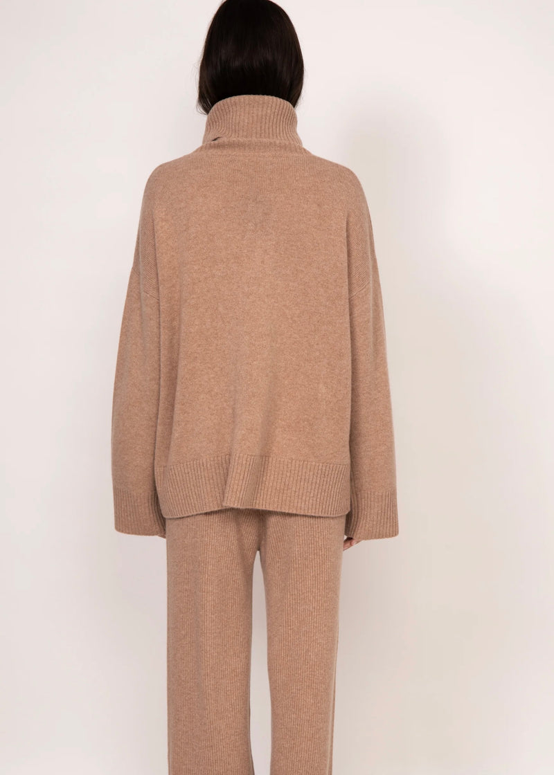 Kathryn McCarron Charlie Oversized Cashmere Turtleneck Almond