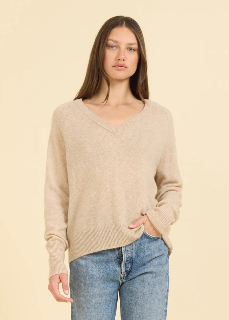 OGD Sloane Cashmere V-Neck Oatmeal